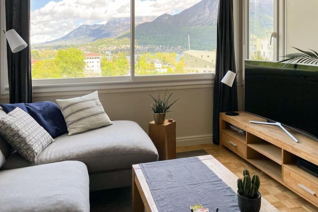 Le Panorama - Vue Lac Et Montagne Avec Parking Annecy Exterior foto