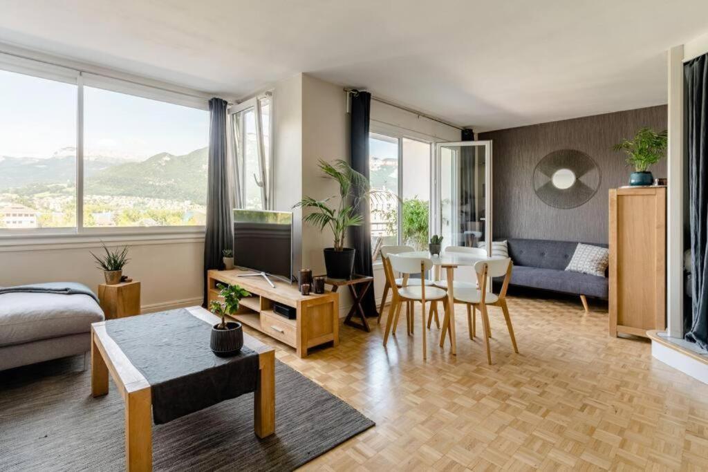 Le Panorama - Vue Lac Et Montagne Avec Parking Annecy Exterior foto